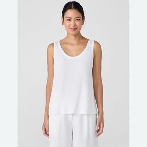 Eileen Fisher white simple vest top L